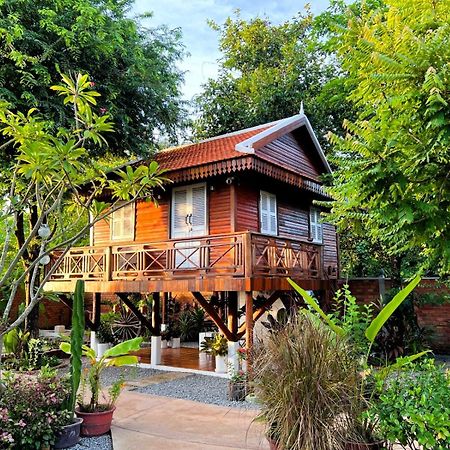 The Little Vegan Homestay Phumi Banteay Srei ภายนอก รูปภาพ